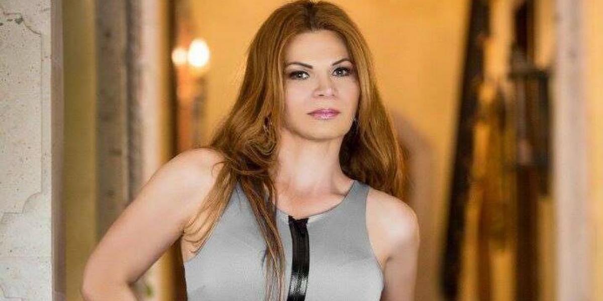 Nuevamente #MhoniVidente predice un #sismo