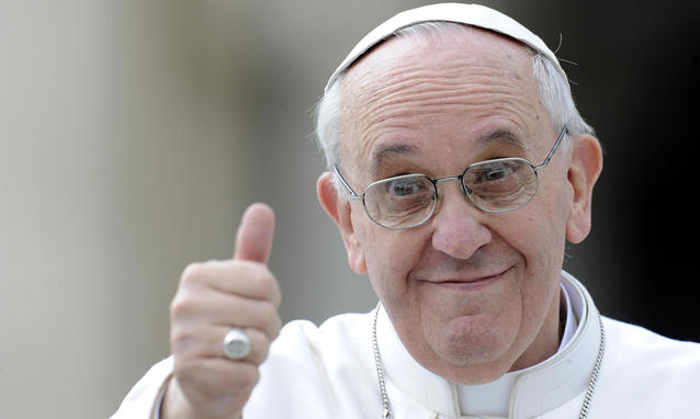 Los llevan a almorzar con el Papa; se escapan
