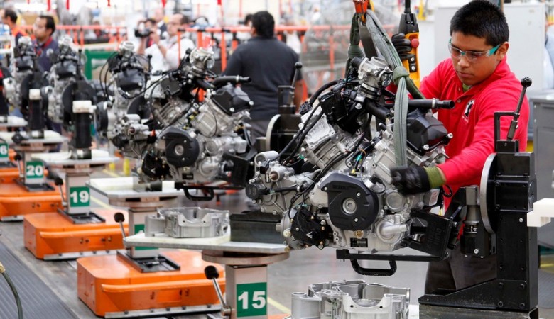 Mantiene en México su crecimiento el empleo manufacturero