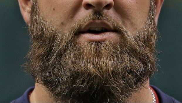 Dejarse la barba “protege de la homosexualidad”: líder religioso ortodoxo
