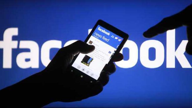 Facebook contra la intromisión rusa en las elecciones ¡muy bien!