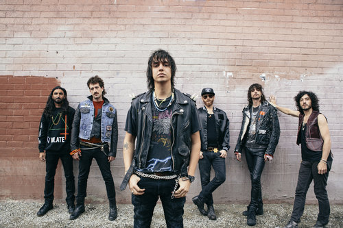 ‘The Voidz’ regresa con ‘Leave it in My Dreams’
