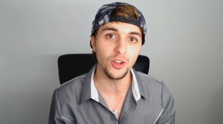 YouTuber ‘Dalas Review’ podría ser condenado por acoso y abuso sexual a una menor