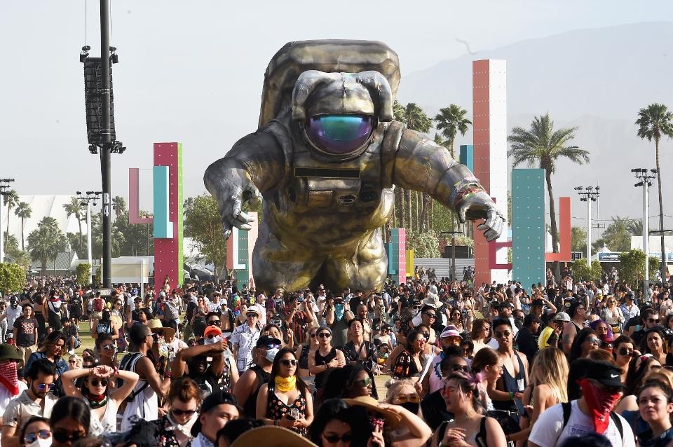#LaHoraSad bye bye Coachella, 114 casos de coronavirus en California ponen la alerta