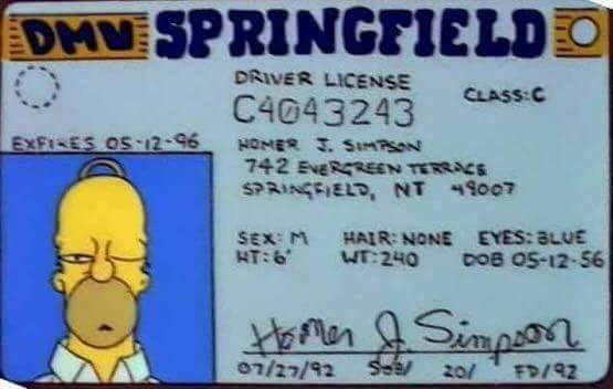 ¡Feliz cumpleaños Homero! 64 años no son fáciles ¿verdad?