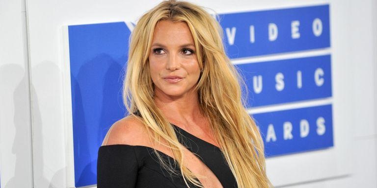 Britney Spears no puede salir a comer una hamburguesa sin permiso