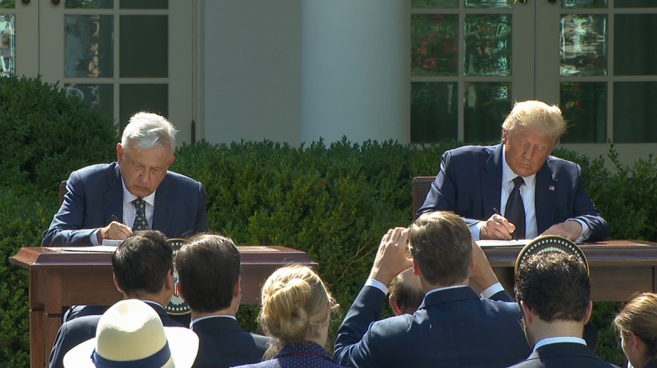 Los presidentes de Estados Unidos y México en su encuentro