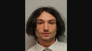 Actor Ezra Miller nuevamente arrestado