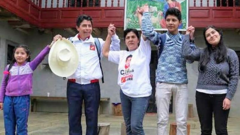 Canciller de México confirma que la embajada de México en Perú está dando asilo a familia del ex presidente
