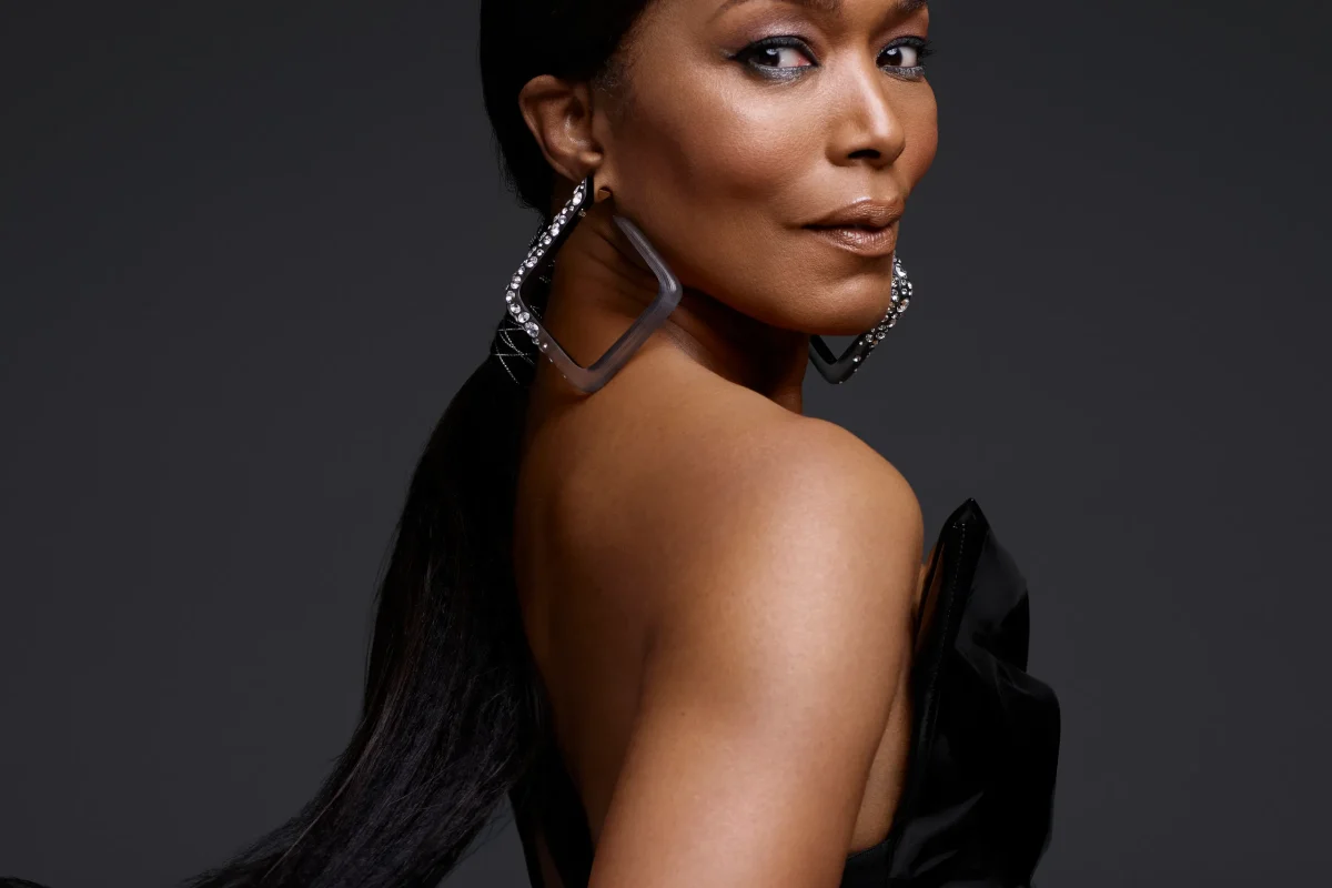 Angela Bassett se convertirá en la primera mujer y actriz de Marvel Studios en recibir un Oscar honorario, según ha anunciado la Academia.