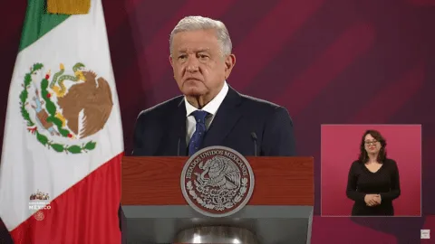 El periodista Carlos Jiménez recibe protección gubernamental ante amenazas: AMLO