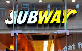 ¡Cambia tu nombre a “Subway” y gana sándwiches gratis de por vida!