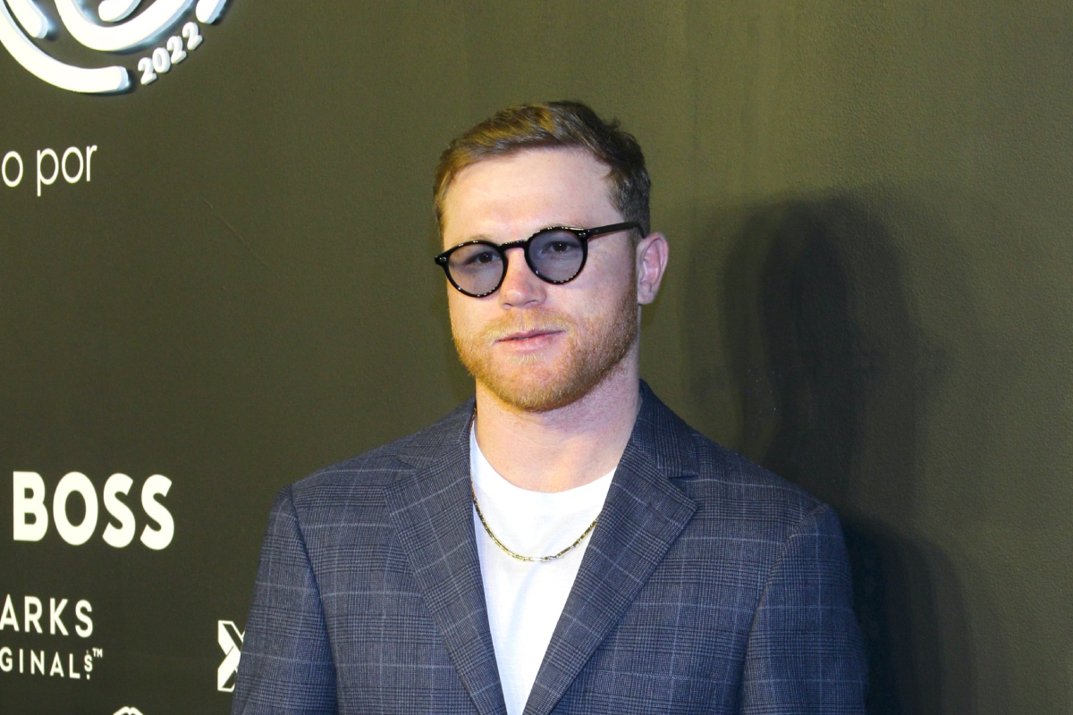 Canelo Álvarez Deslumbra con un ‘Outfit’ de Millones de Pesos: ¿Cuánto Cuesta Cada Prenda?