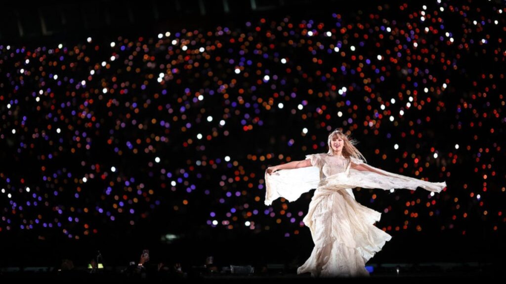 “Taylor Swift hace historia en el Foro Sol de la CDMX con un inolvidable concierto”