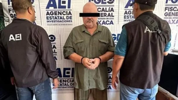 Detienen en Puerto Escondido, Oaxaca a prófugo estadounidense buscado por el FBI desde hace 30 años.