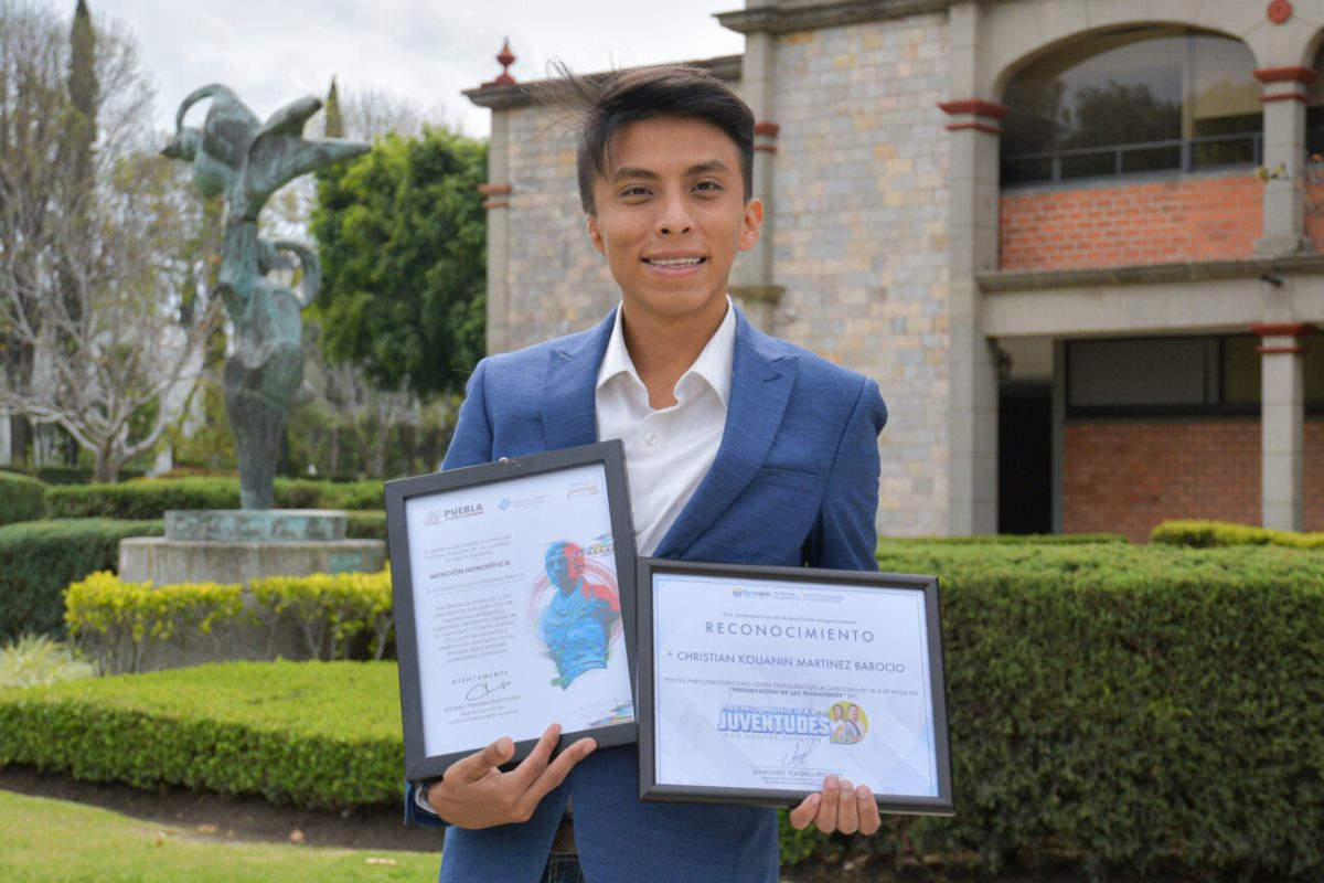 Reconocimiento a Estudiante de la UDLAP por Contribuciones a la Cultura y Turismo en Puebla